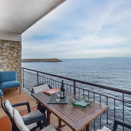 Amazing In With Wifi Scilla